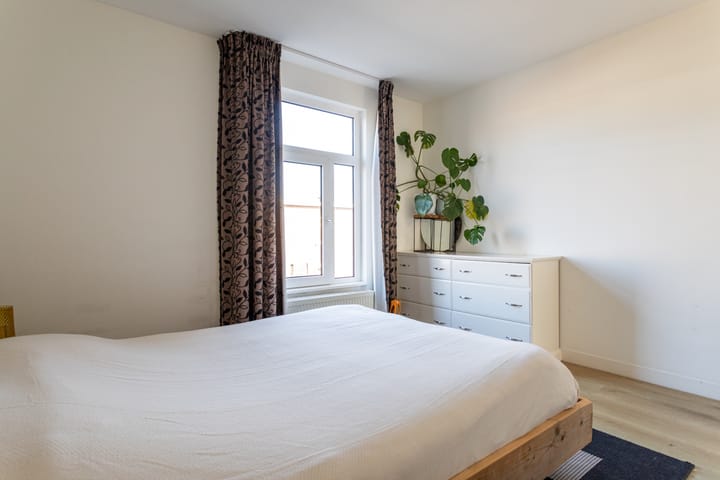 Foto 21 van Amandelstraat 46