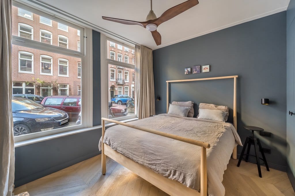 Foto 18 van Eerste Helmersstraat 241-H