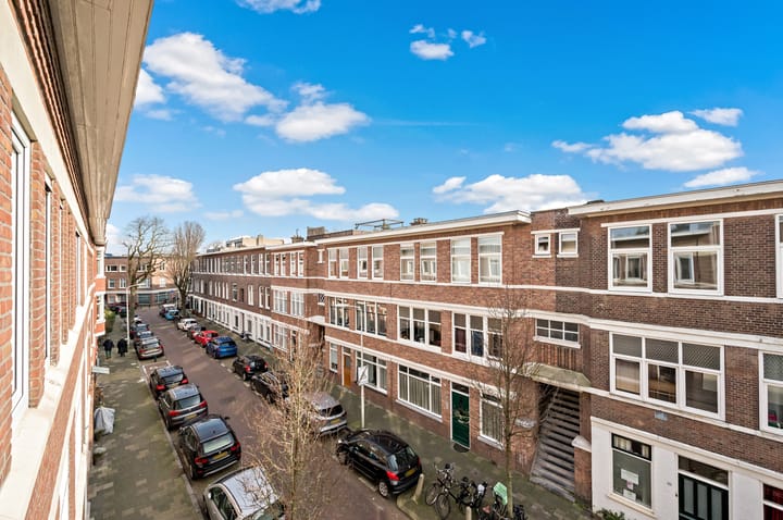 Foto 36 van Beukstraat 151