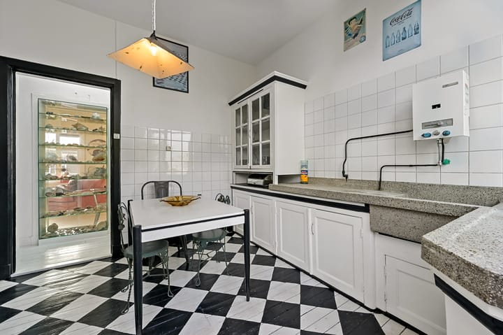 Foto 18 van Beukstraat 151