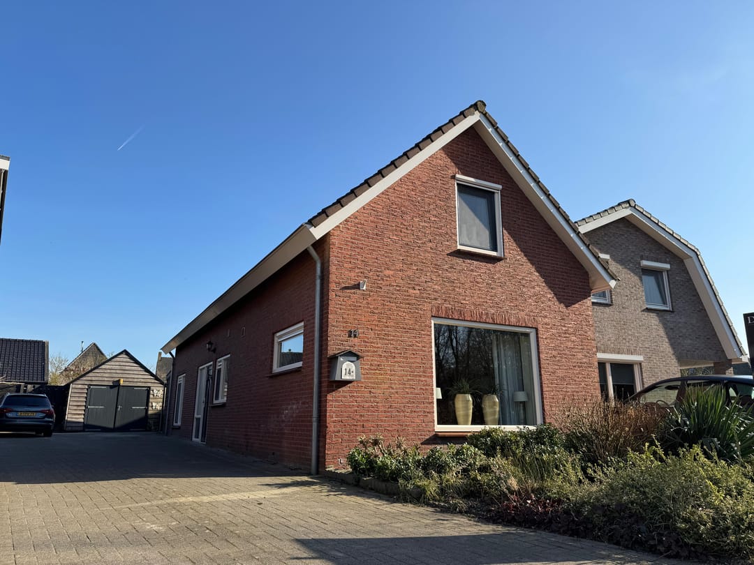 Photo 37 of Kerkstraat 14