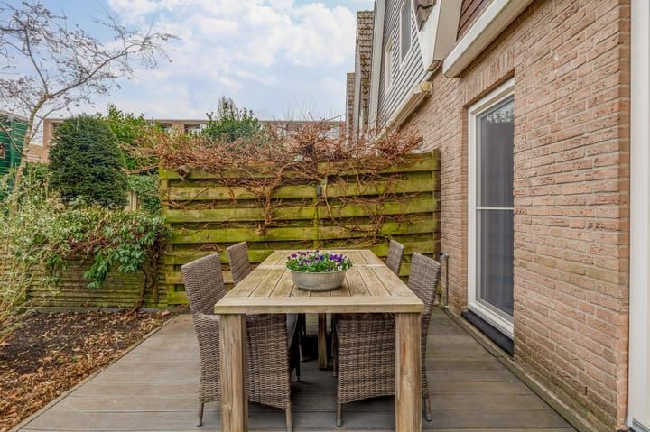 Photo 40 of Igor Stravinskisingel 46