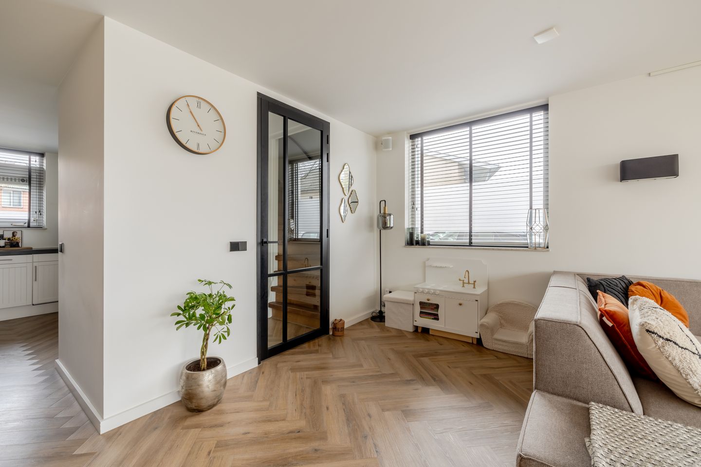 Photo 29 of Barbadosstraat 15