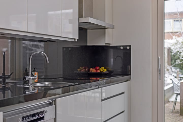 Photo 15 of Meester Teunissenstraat 17