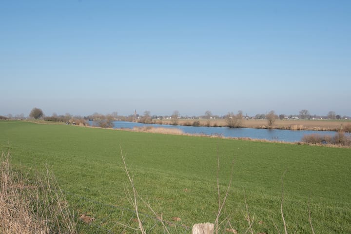 Photo 46 of Meester Teunissenstraat 17