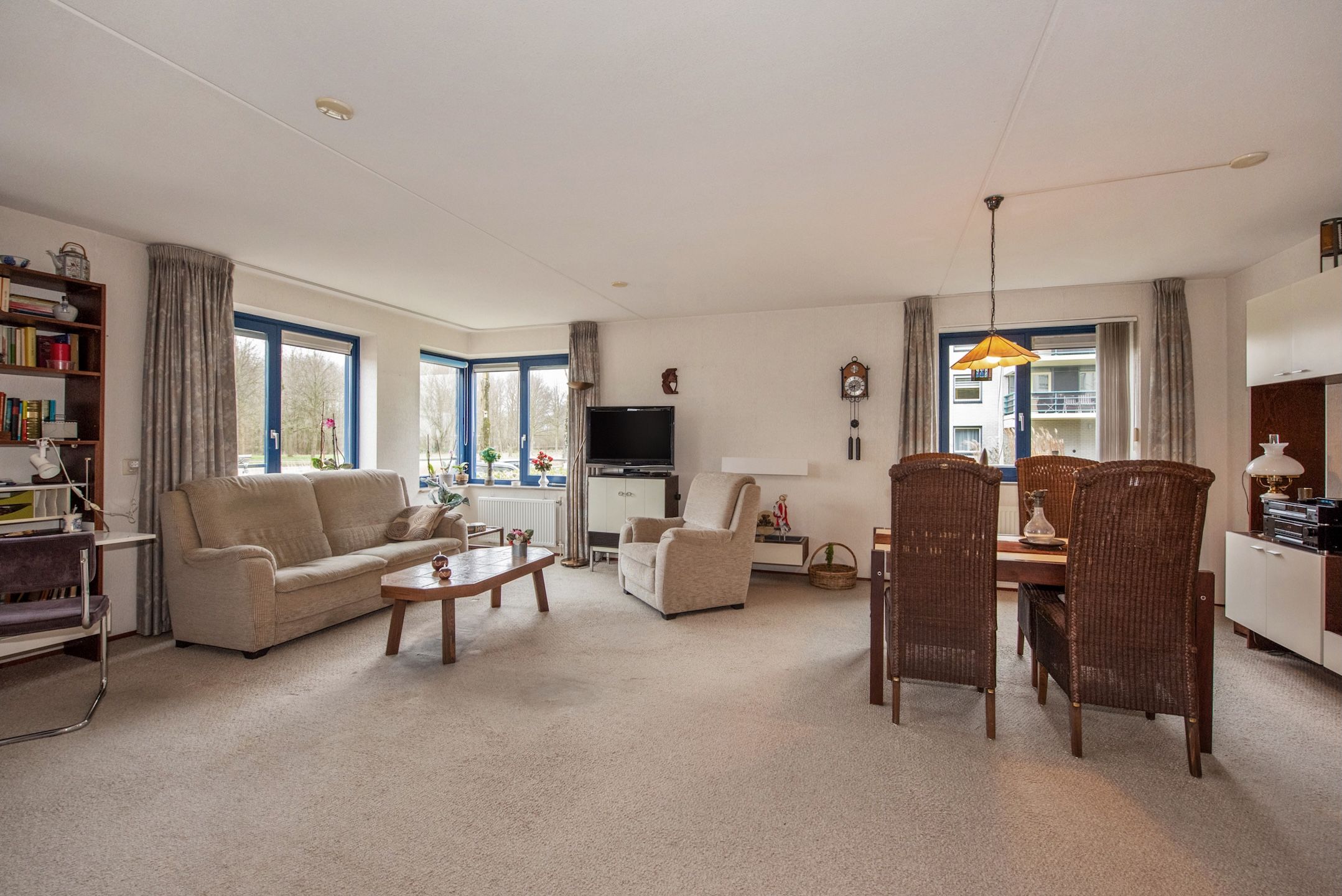 Foto 24 van Mosgroen 131