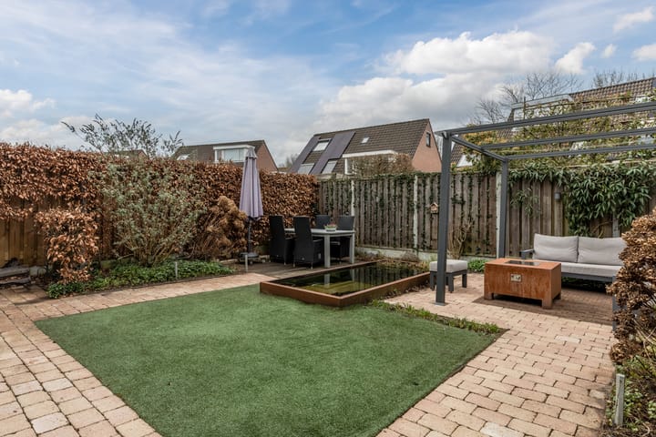 Photo 32 of Beerze 24