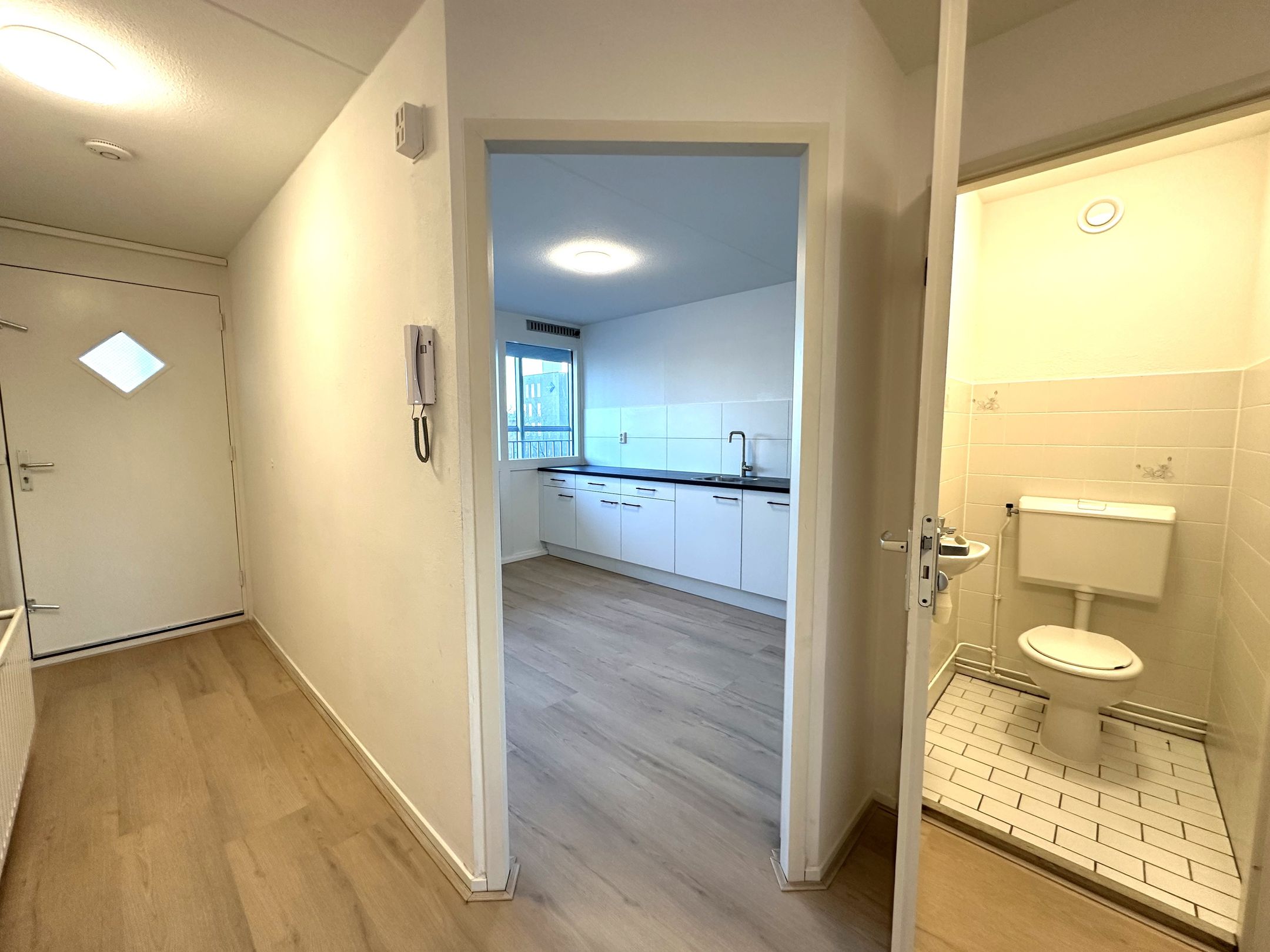 Foto 27 van Zuidplein 232