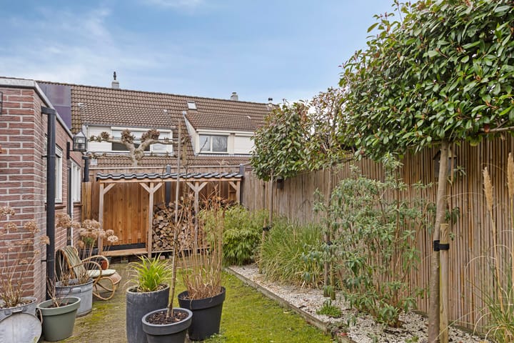 Foto 36 van Rein de Jongstraat 4