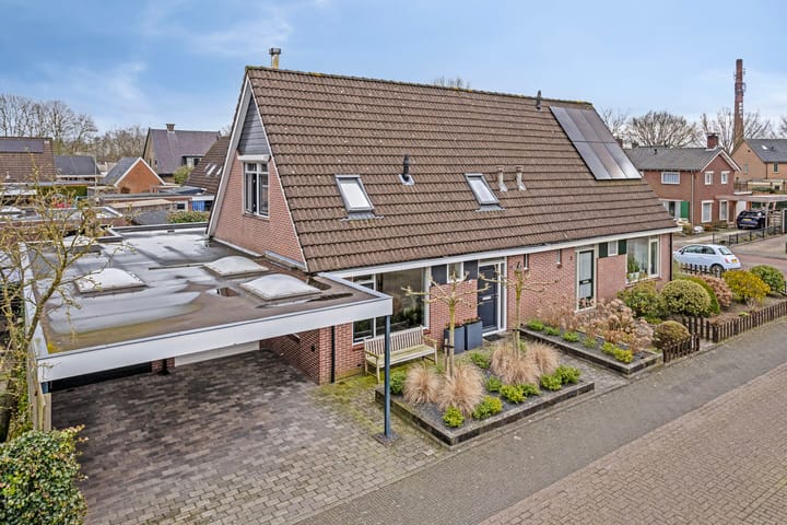 Foto 41 van Rein de Jongstraat 4