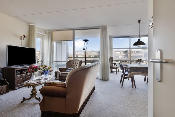 Foto 2 van Reling 67