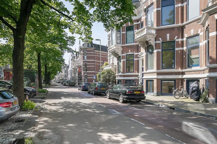 Foto 3 van Regentesselaan 9-10