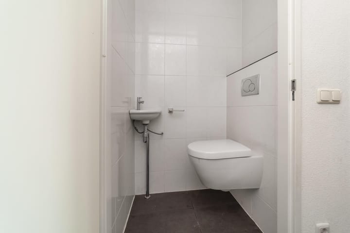 Foto 9 van Vriesschestraat 25