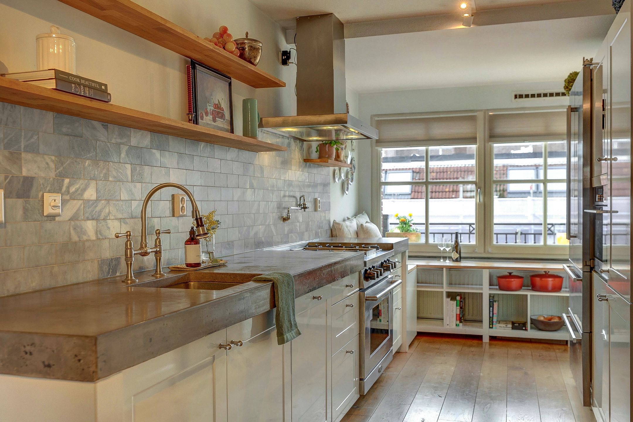 Photo 18 of Piri Reisplein 66