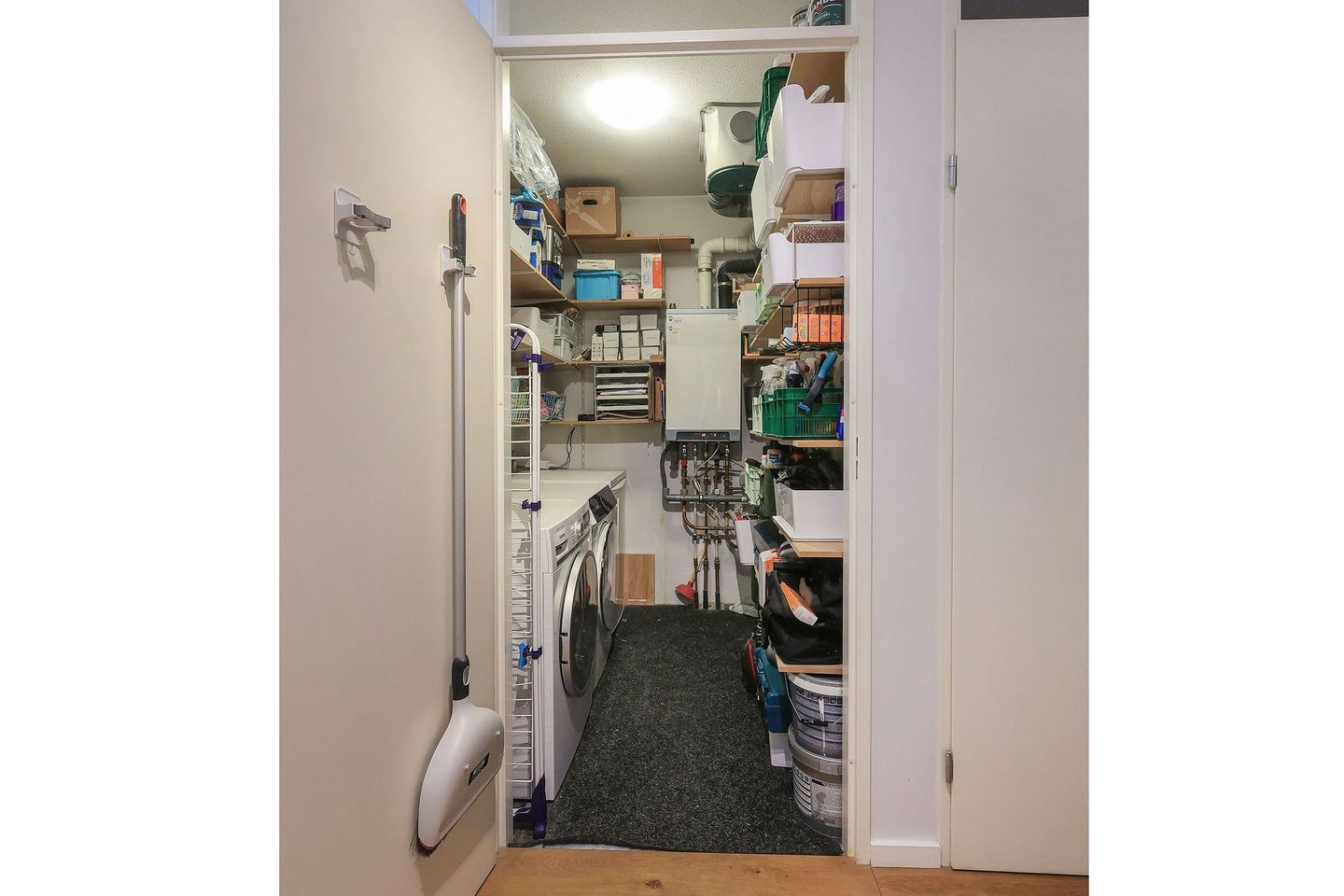 Photo 49 of Piri Reisplein 66