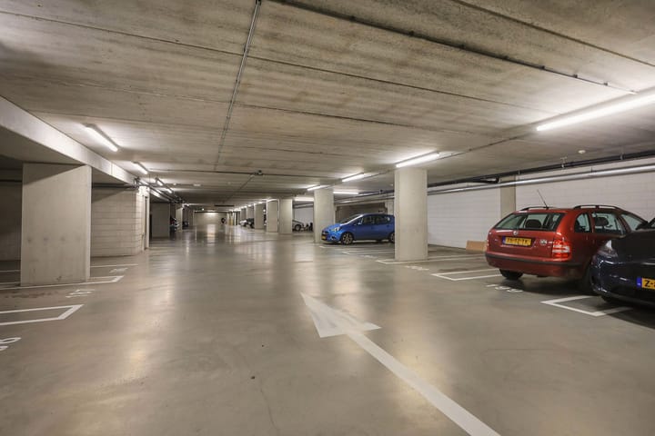 Foto 51 van Piri Reisplein 66