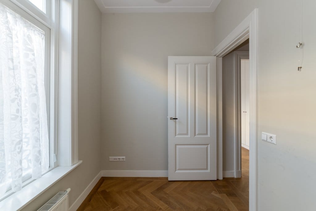 Photo 9 of Lomanstraat 72-H