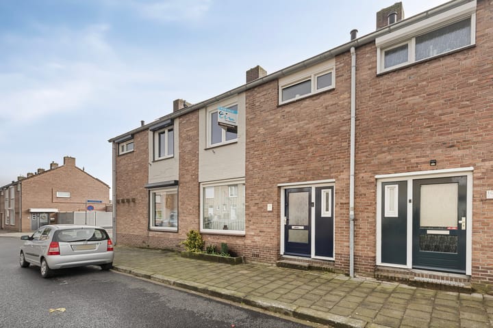 Foto 1 van Sint Servatiusweg 99