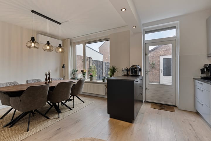 Foto 11 van Sint Servatiusweg 99