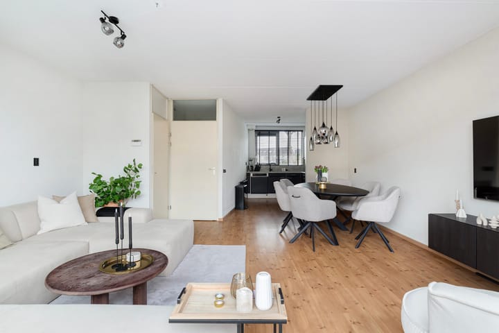 Foto 16 van Brahmsstraat 85