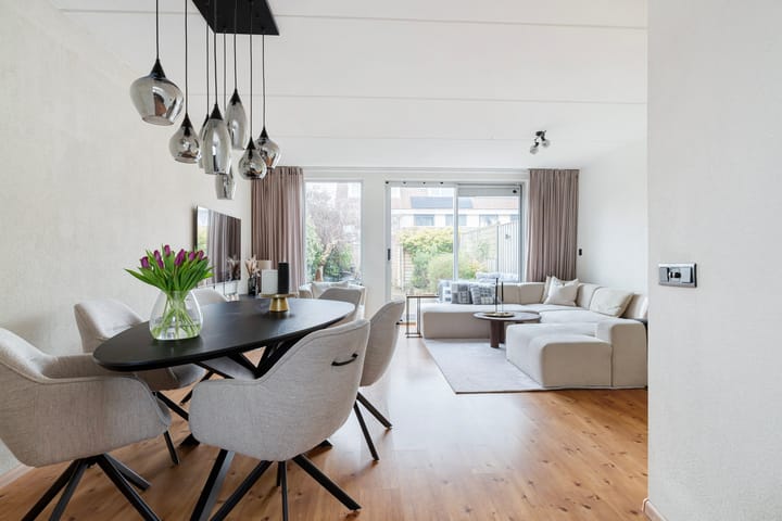 Foto 18 van Brahmsstraat 85