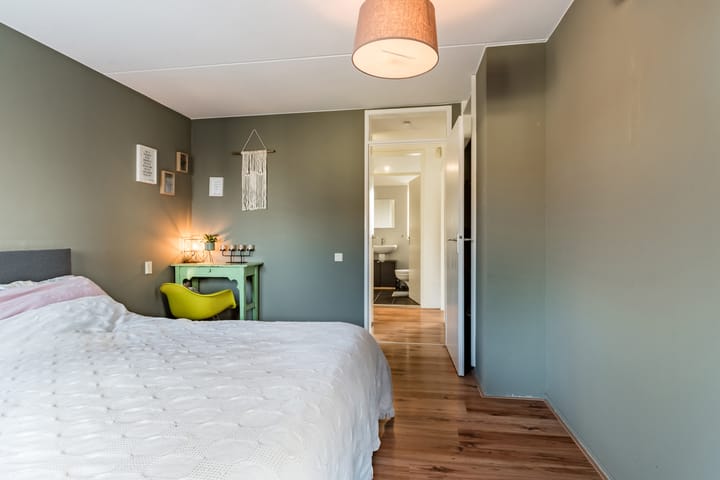 Foto 19 van Rector Buijselstraat 4