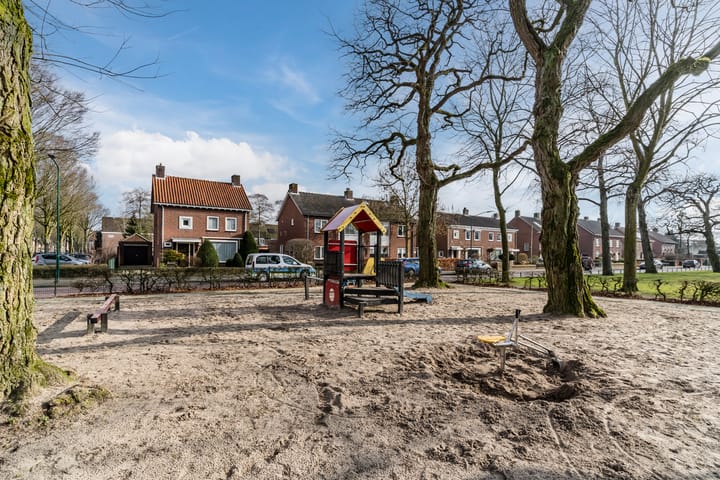 Foto 39 van Rector Buijselstraat 4