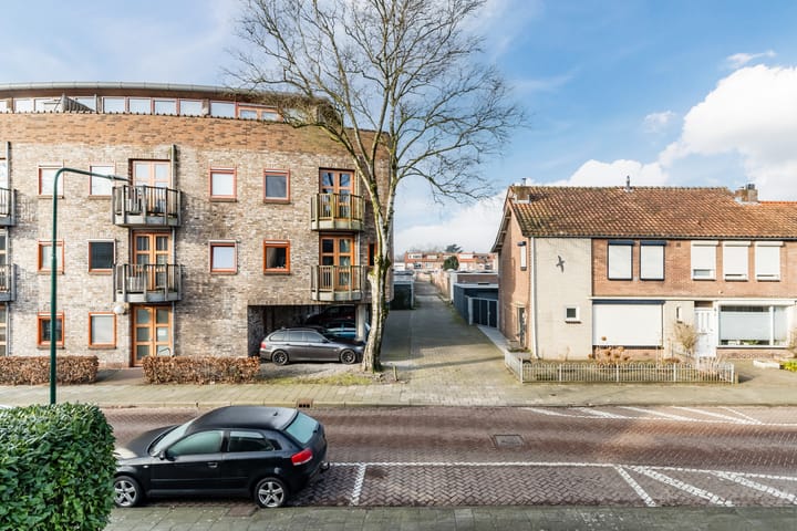 Foto 40 van Rector Buijselstraat 4