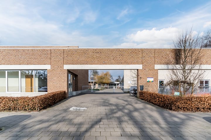 Foto 41 van Rector Buijselstraat 4