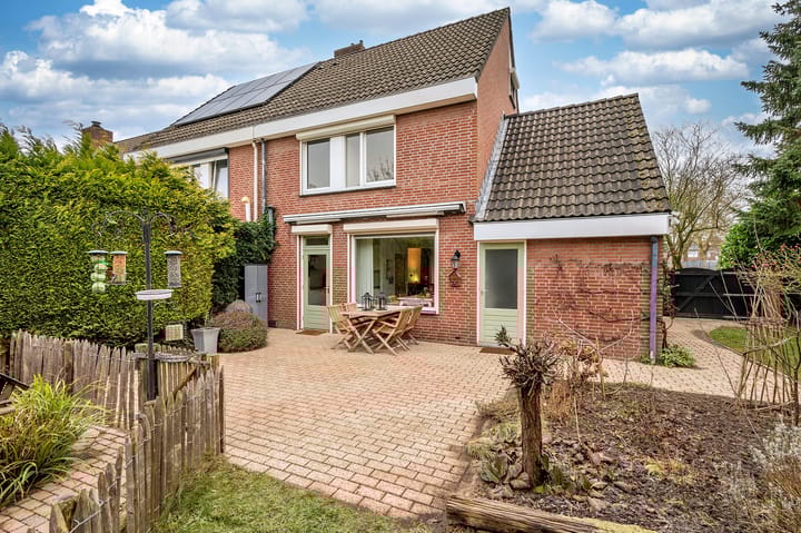 Foto 39 van Lingsweg 11