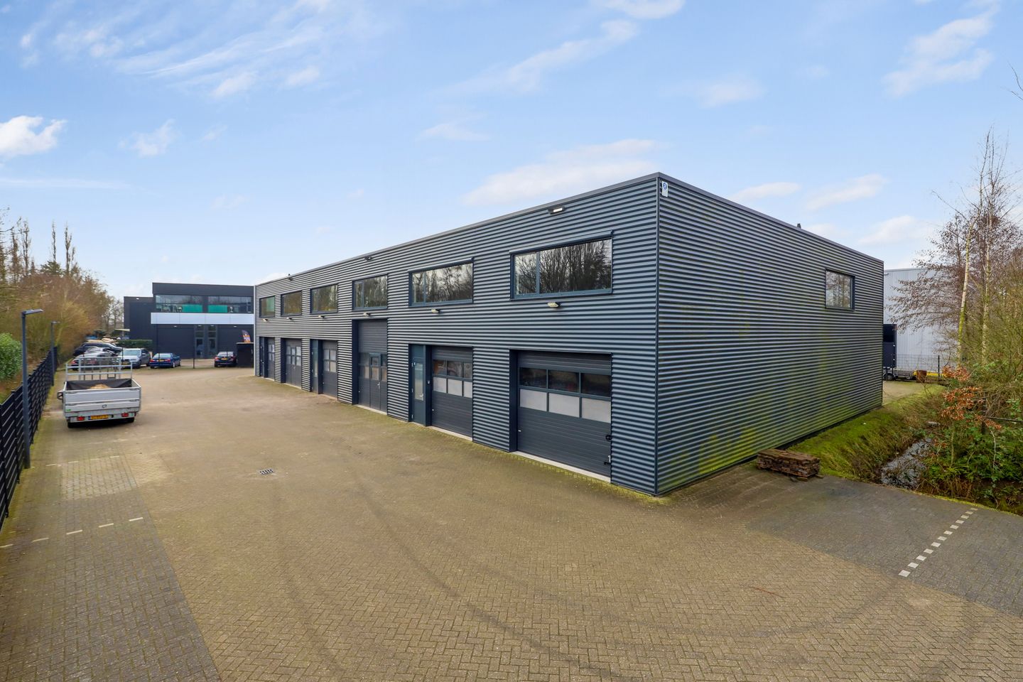 Bekijk foto 2 van De Kreek 17