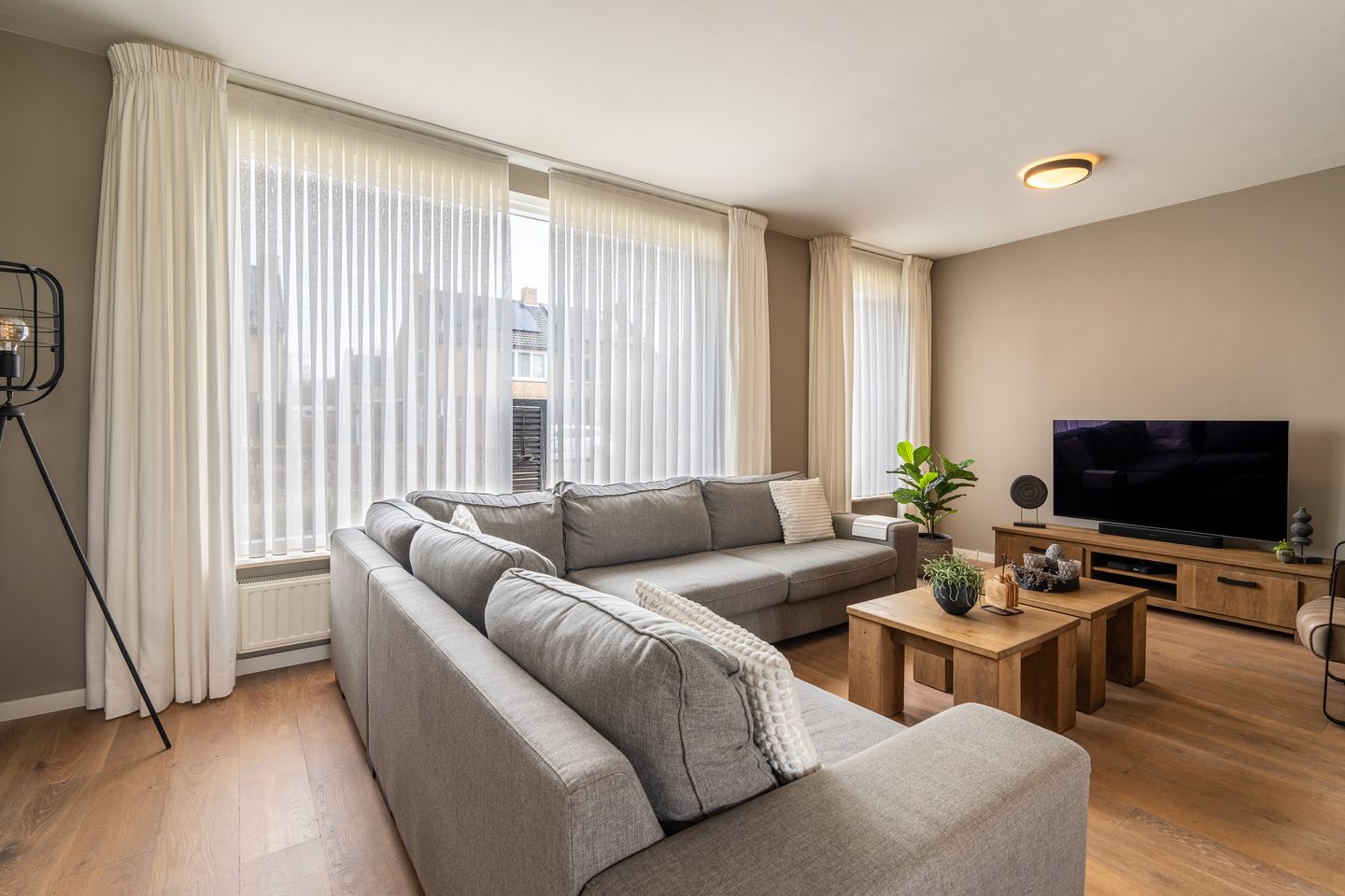 Foto 4 van Diergaarderstraat West 63