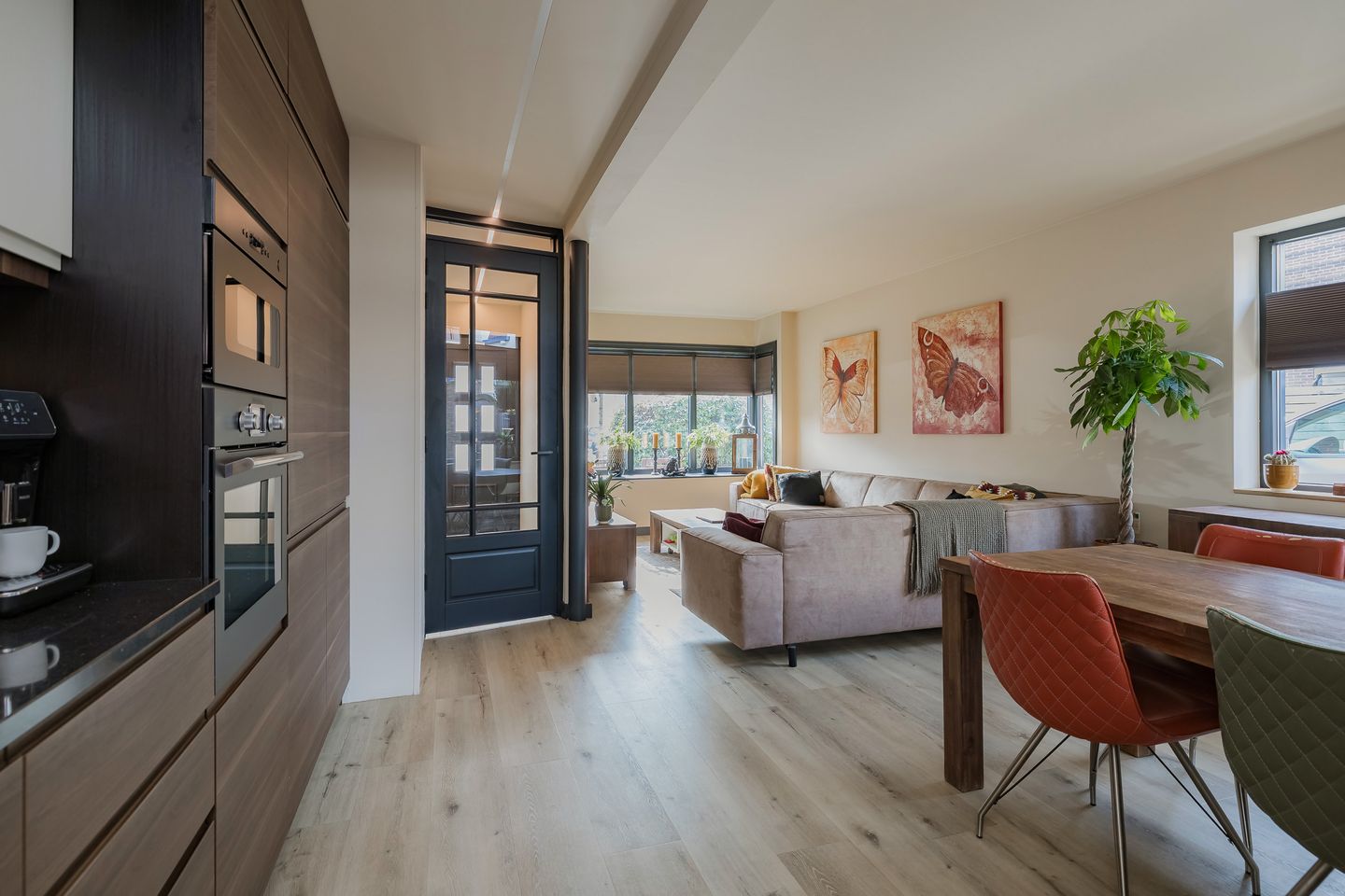 Foto 10 van Trompstraat 144