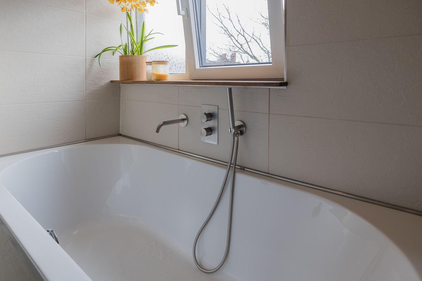 Foto 25 van Trompstraat 144