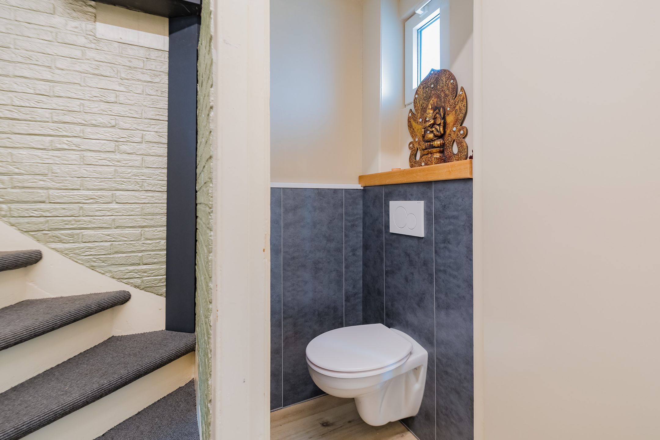 Foto 36 van Trompstraat 144