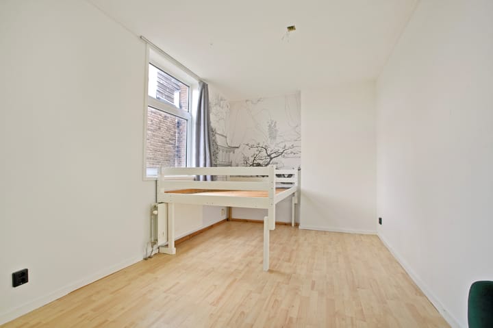 Foto 5 van Tolstraat 123-4A