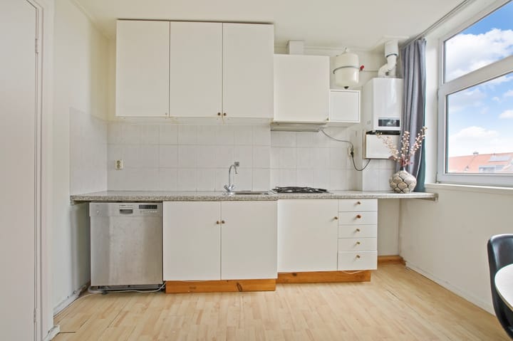 Foto 11 van Tolstraat 123-4A