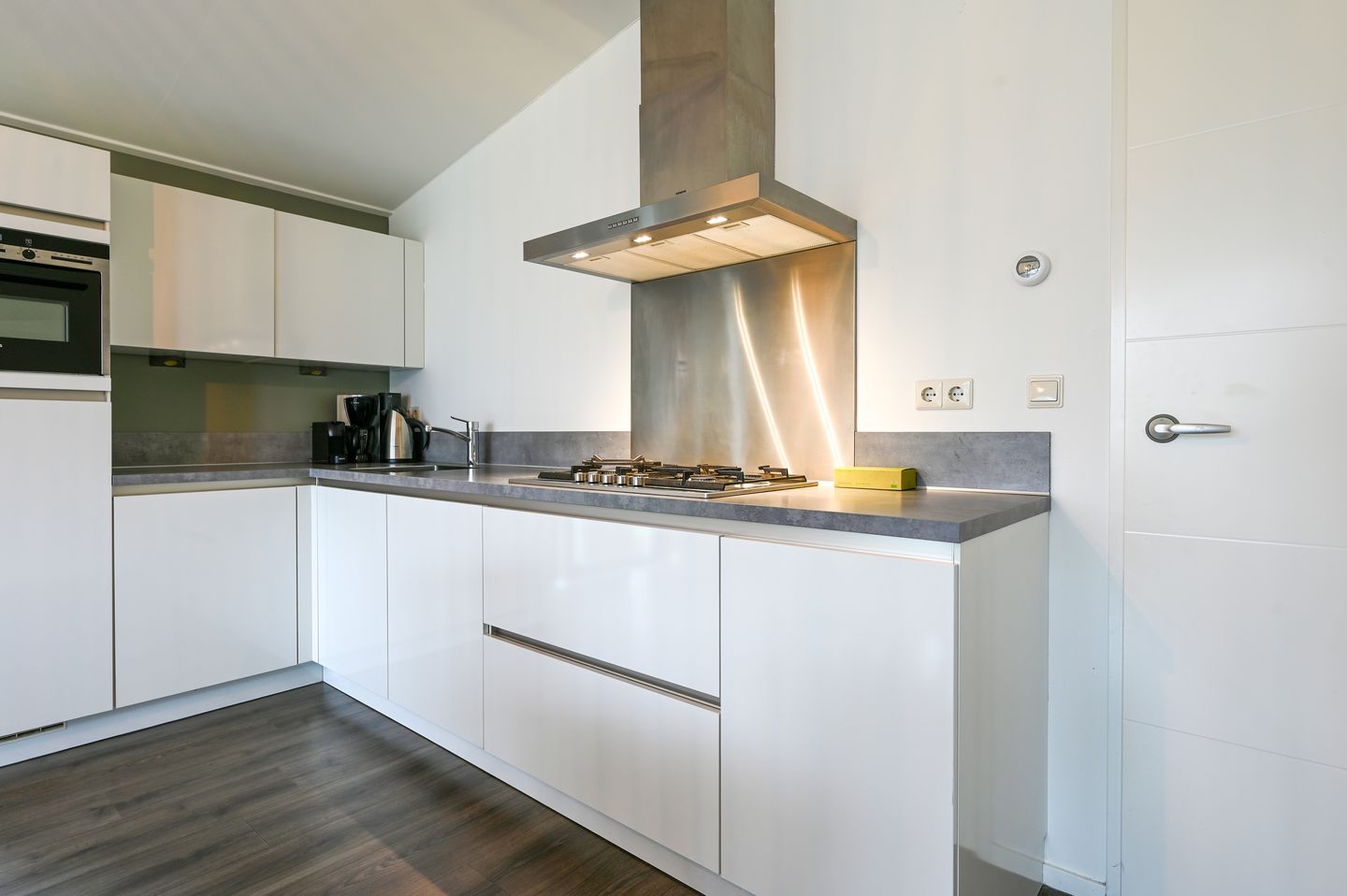 Foto 14 van Dwarsweg 73-A035