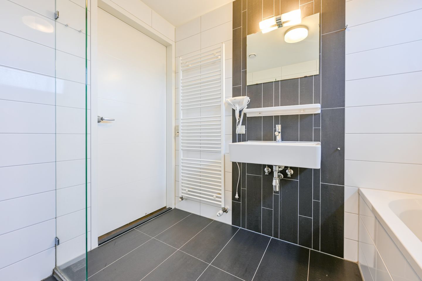 Foto 19 van Dwarsweg 73-A035