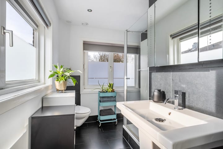 Foto 27 van Reggestraat 4