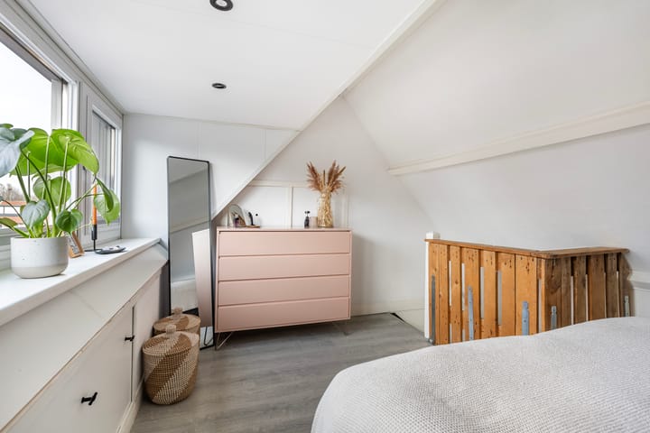 Foto 32 van Reggestraat 4