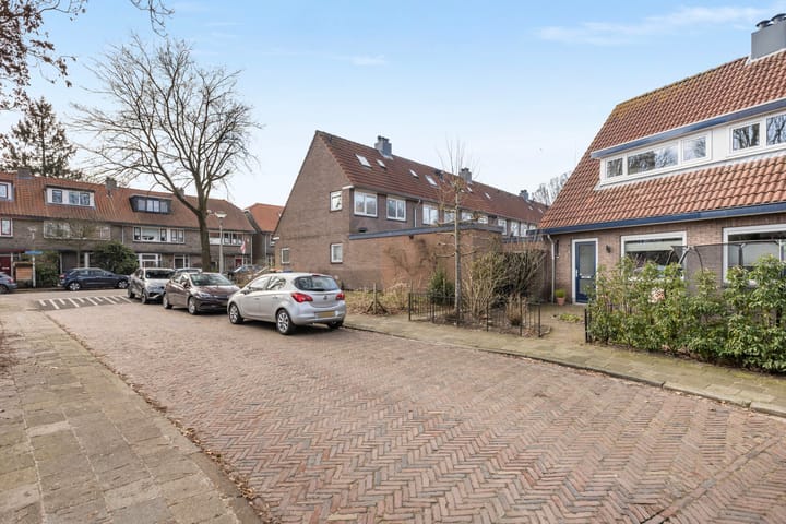 Foto 40 van Reggestraat 4