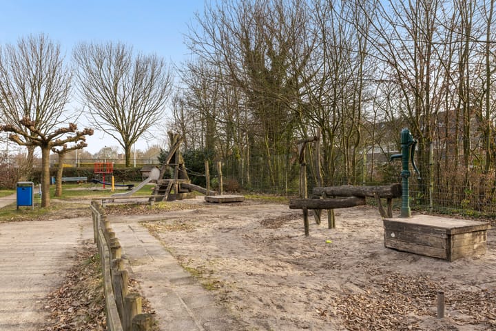 Foto 44 van Reggestraat 4