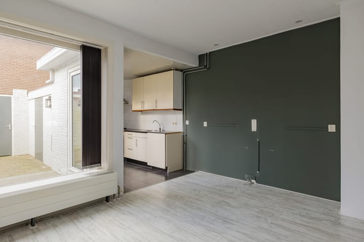 Foto 8 van Iepenstraat 18