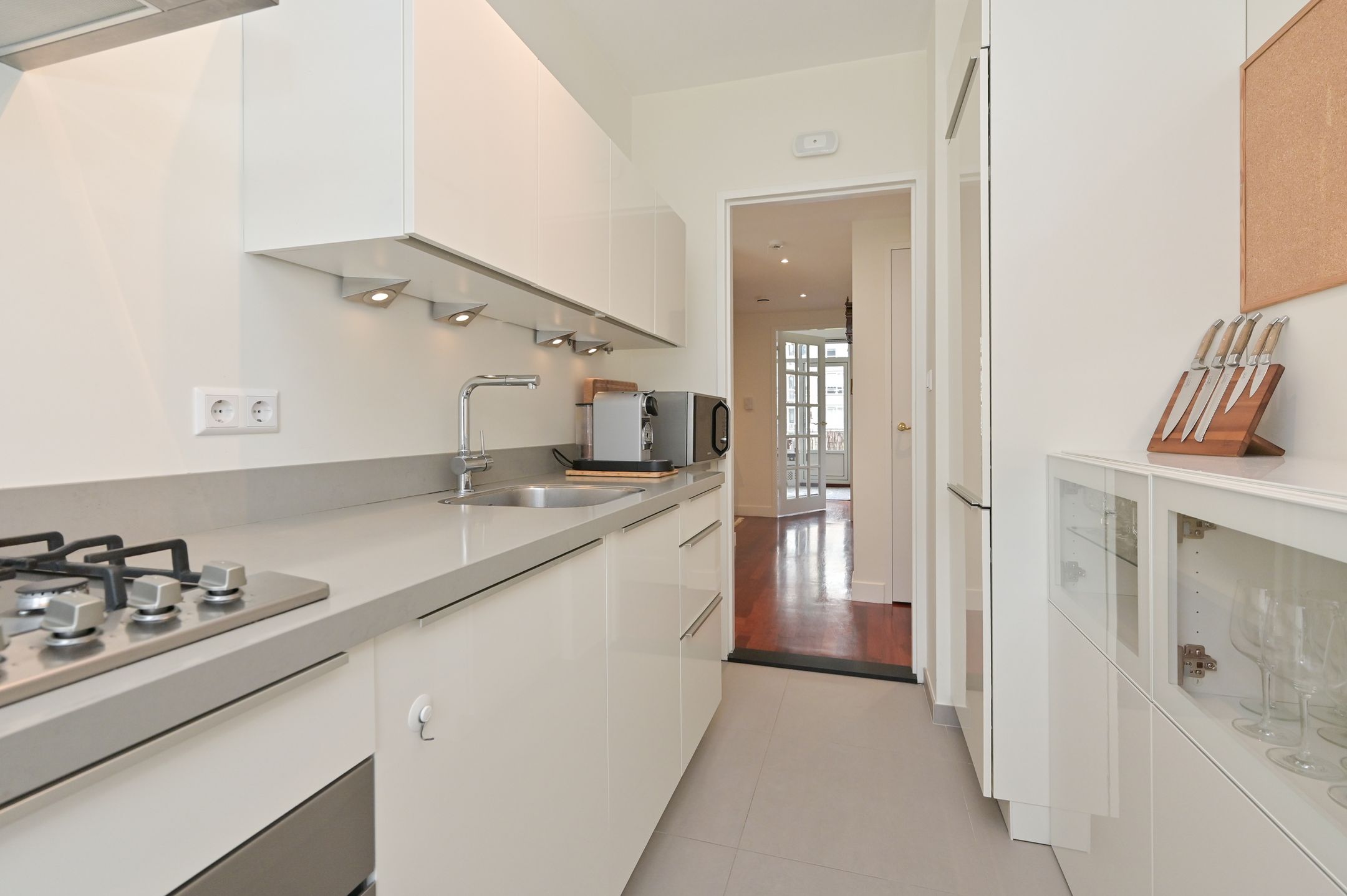 Foto 3 van Van Alkemadelaan 958