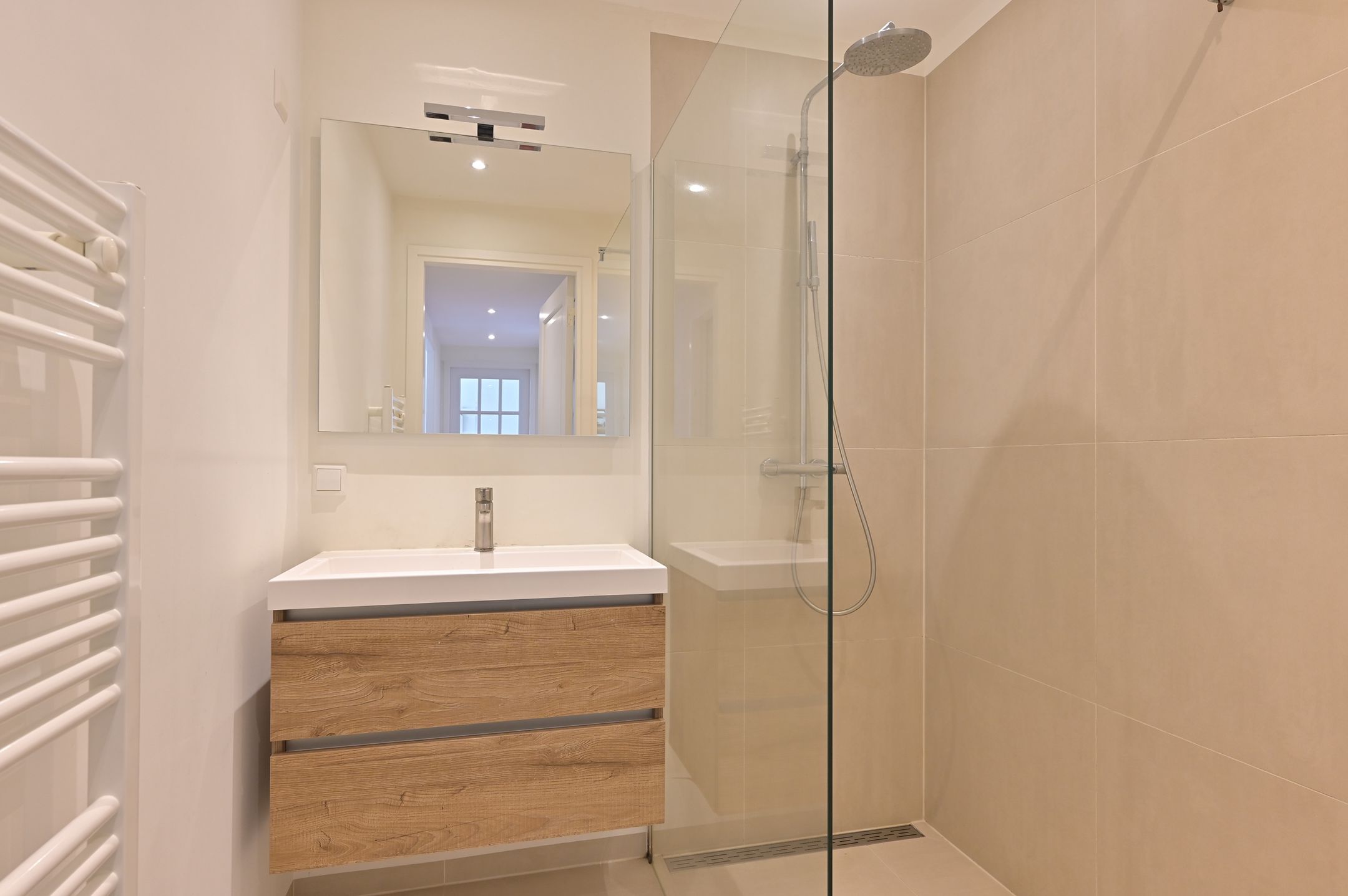 Foto 30 van Van Alkemadelaan 958