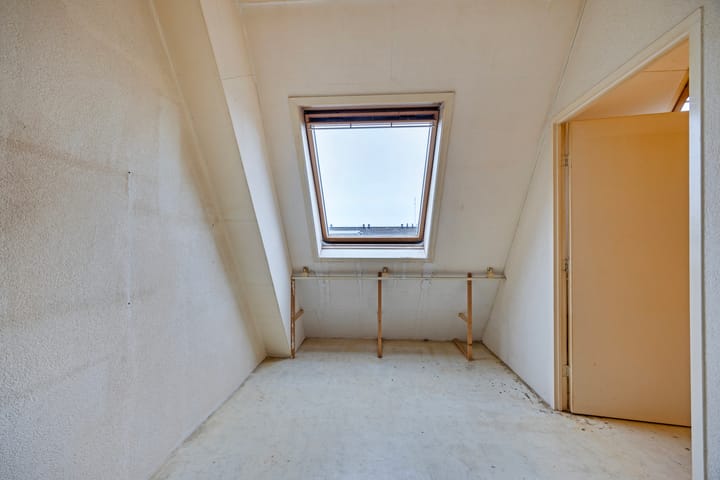 Foto 30 van Annie van Eesstraat 18