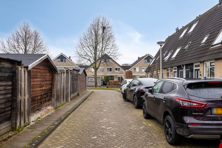 Foto 31 van Annie van Eesstraat 18