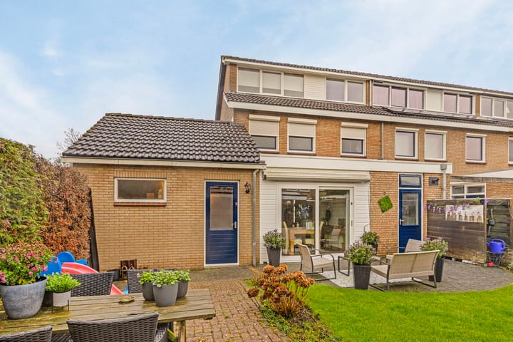 Foto 28 van Hoevenhoek 24