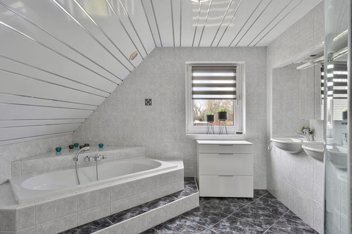 Foto 25 van den Bogerd 31